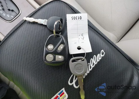 2002 Cadillac Seville Sts z USA, uszkodzony, nr VIN 1G6KY54982U129982